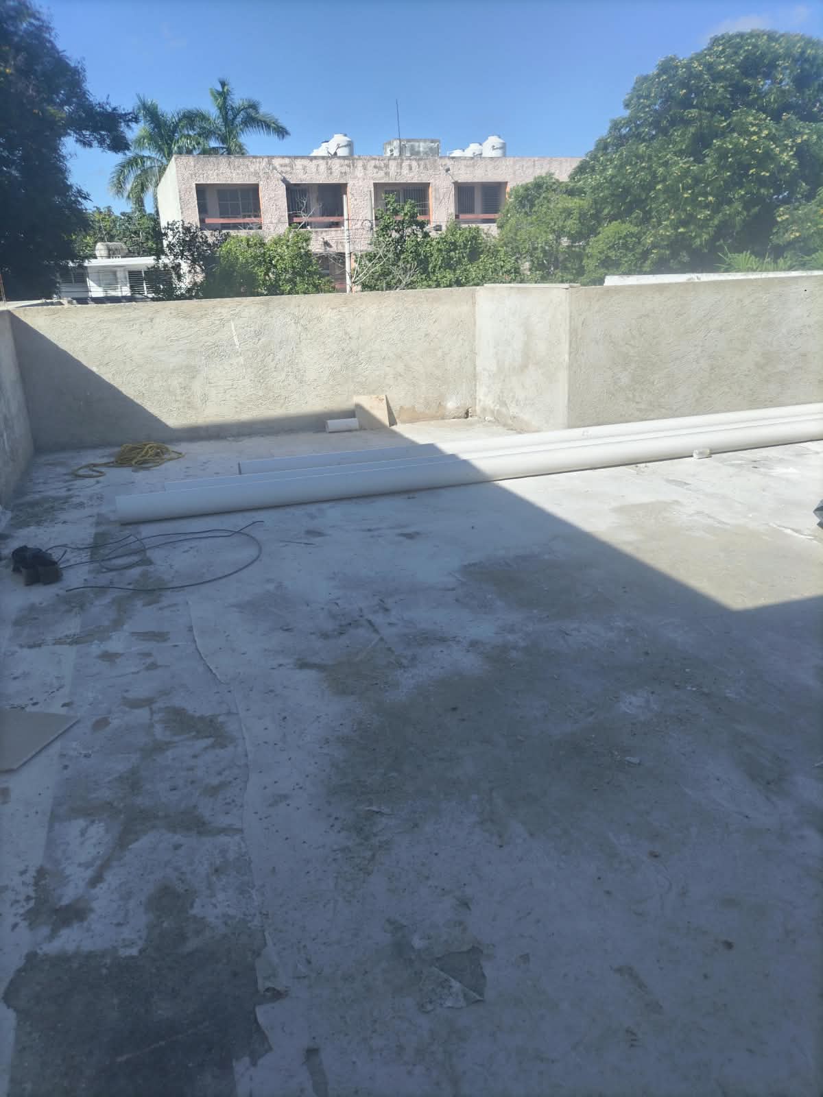 Preparación de muros en terraza y balcón